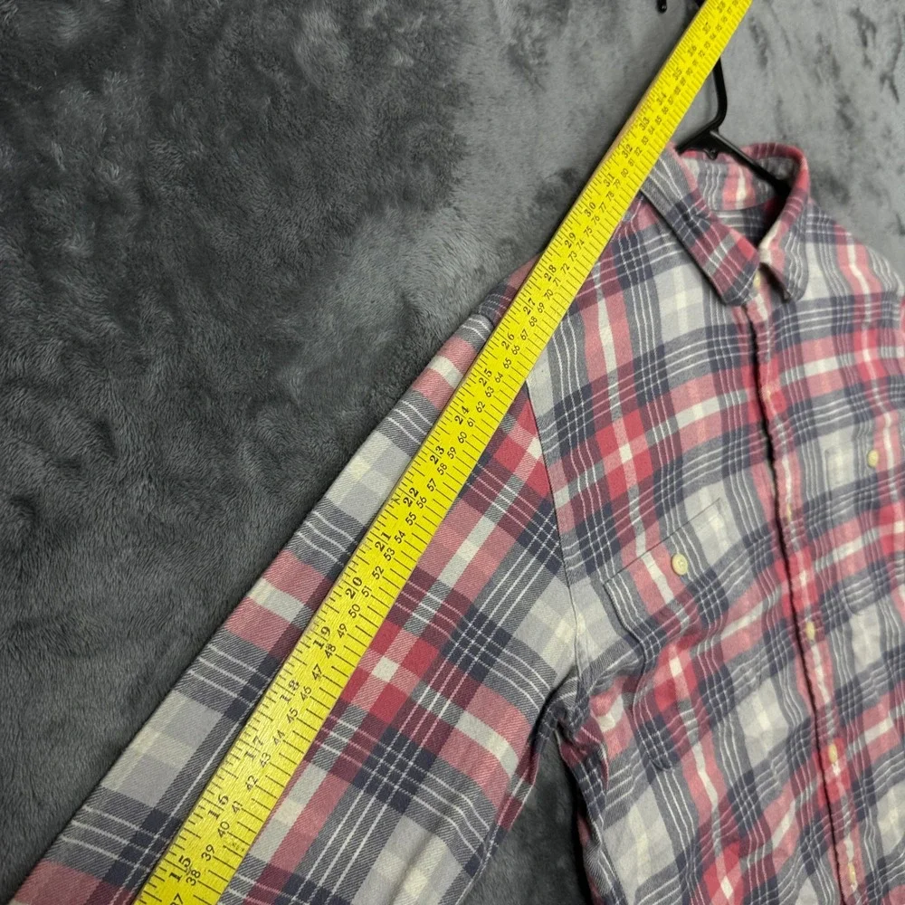 J. Crew Plaid Button Down Mens Small Red Blue Long Sleeve Flannel Shirt